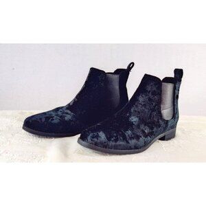 Black Velvet Bootie by Toms Pull-On Chelsea Ankle Boots Flat Slip Resistant Sz8W